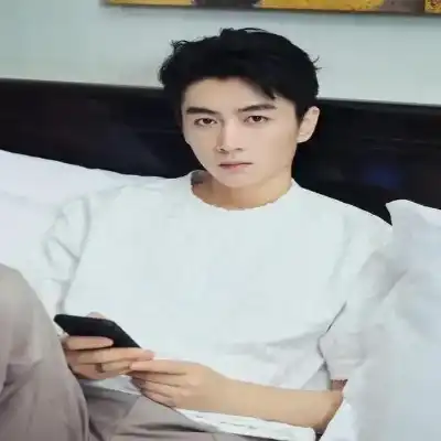 何雅琪